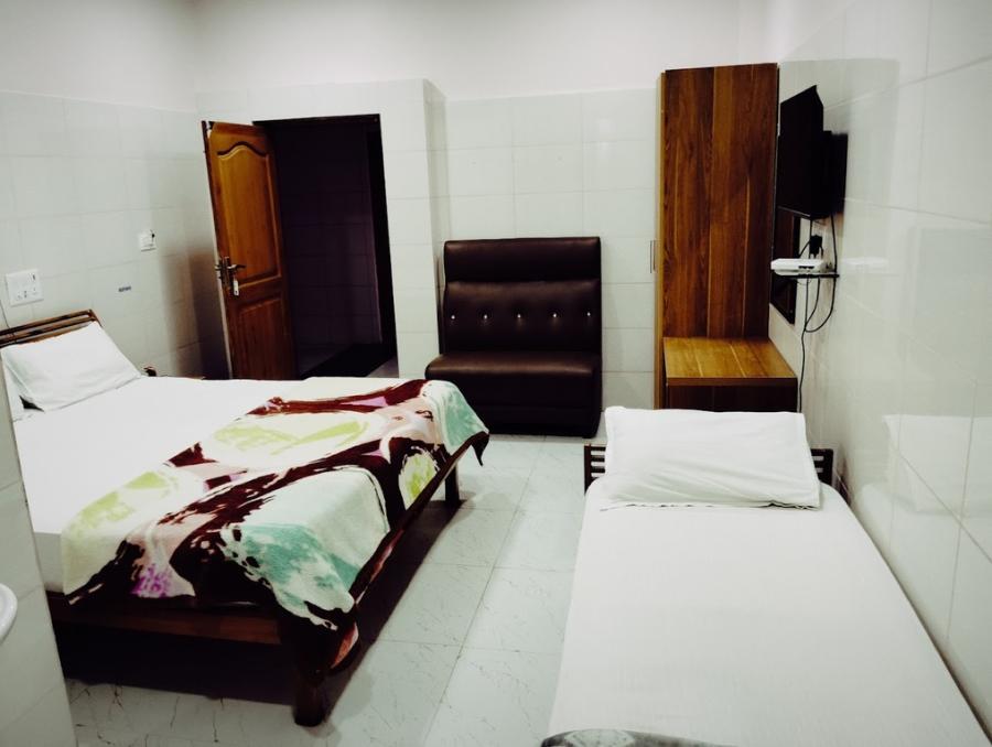 AC Deluxe Double Room
